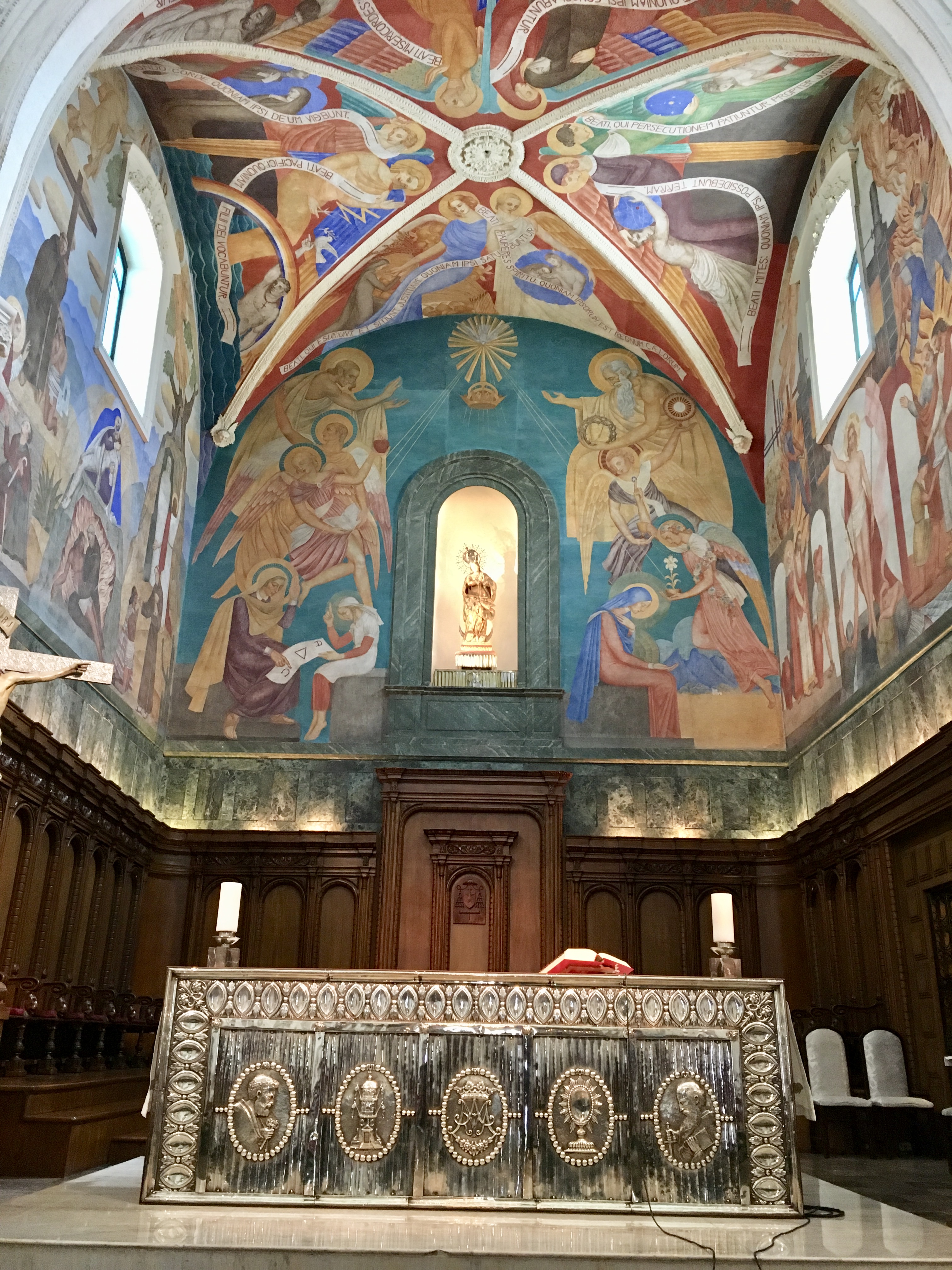 Pinturas en fresco de la cúpula del altar de Catedral de Monterrey
