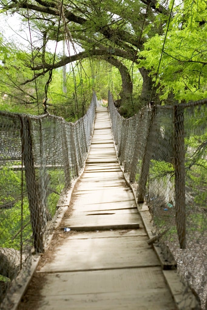 Puente Colgante de Hualahuises, N.L.